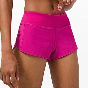 Lululemon Speed Up Low-Rise Lined Short 2.5" Size 4, Sonic Pink